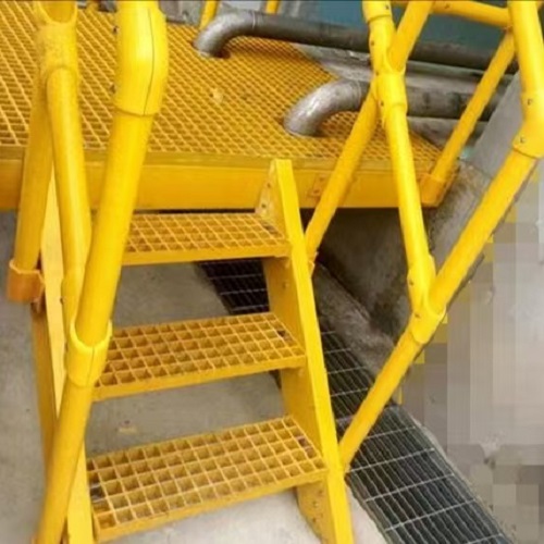 FRP Tekerlekli